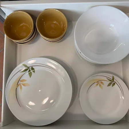 Schoene Am Waldrand * デトモルト