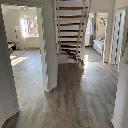 Schoene Am Waldrand 代特莫尔德